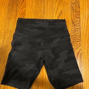 Lululemon biker shorts